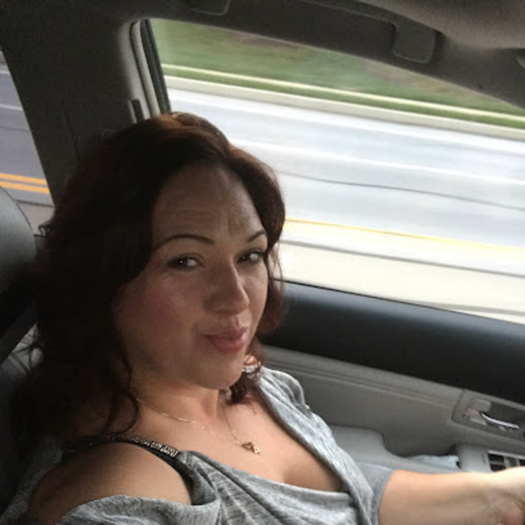 danieladelong